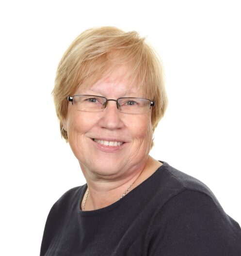 Mrs L Pilling &#8211; Headteacher